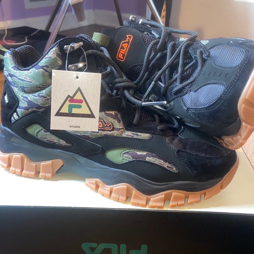 Fula hiking boots never worn comes with original box
